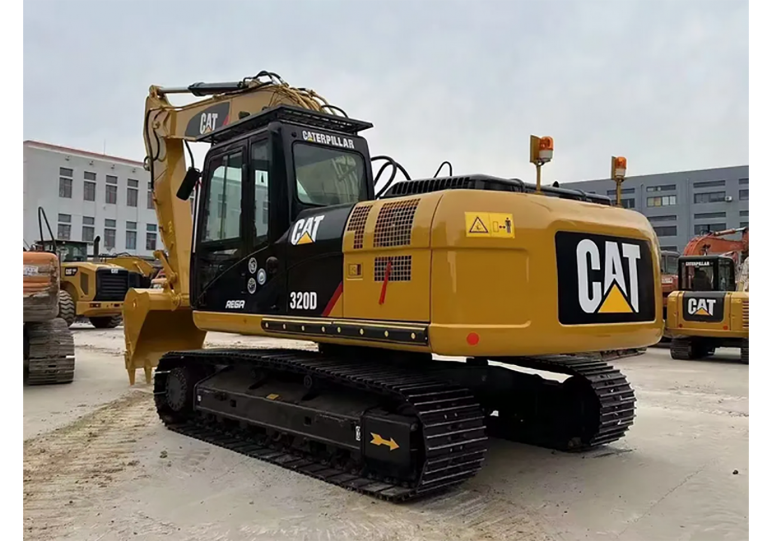 CAT 320D ราคา