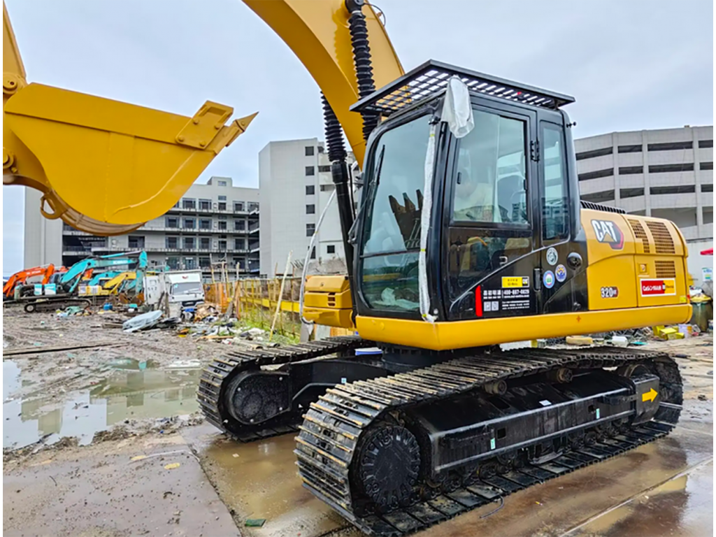 รถแม็คโคร CAT320GX