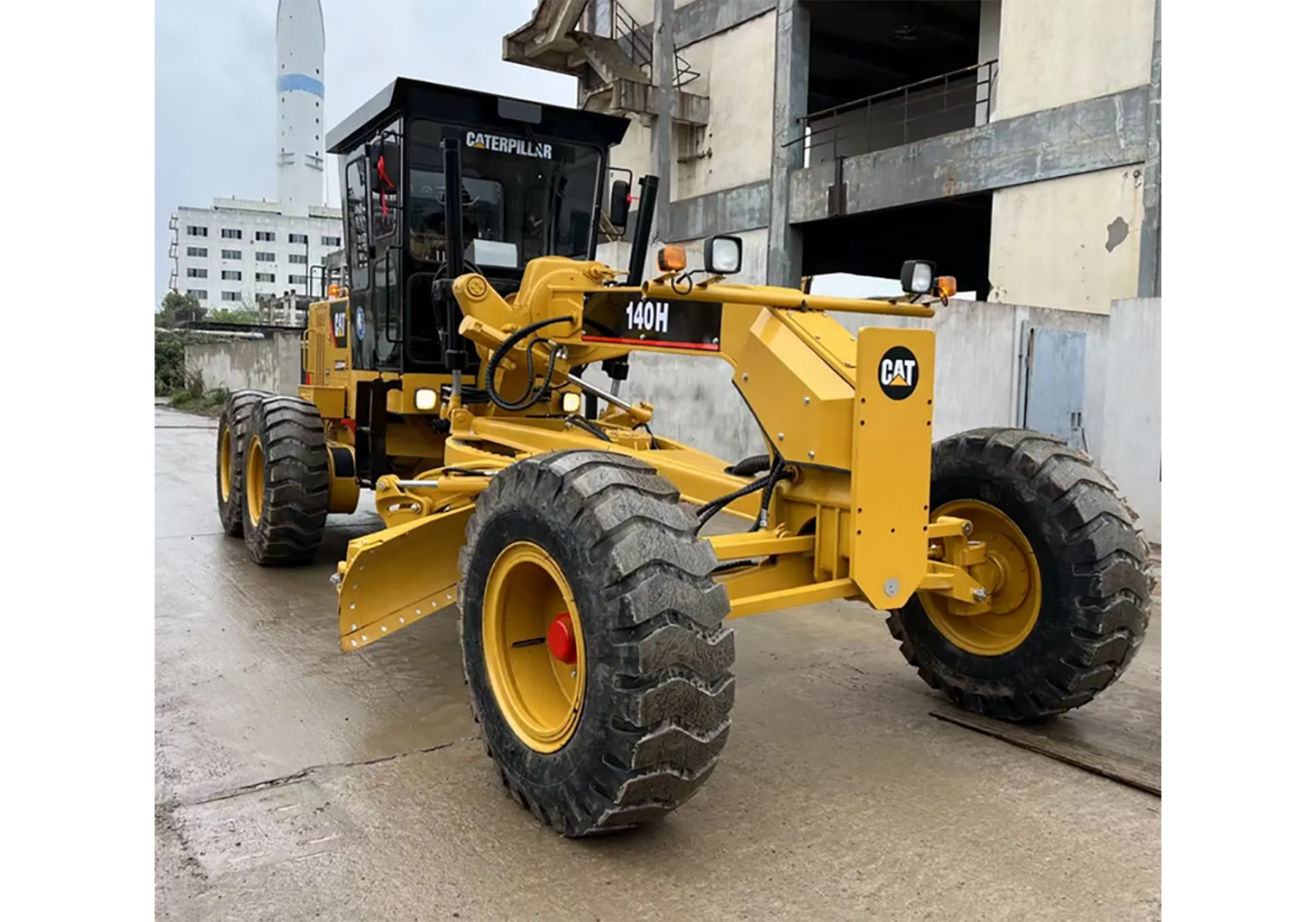 รถเกรดดิน cat 140h