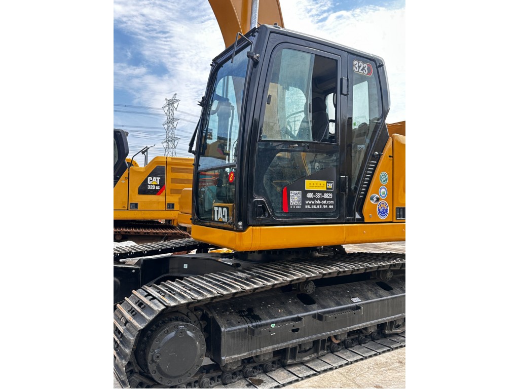 รถแม็คโคร cat 320 มือ สอง