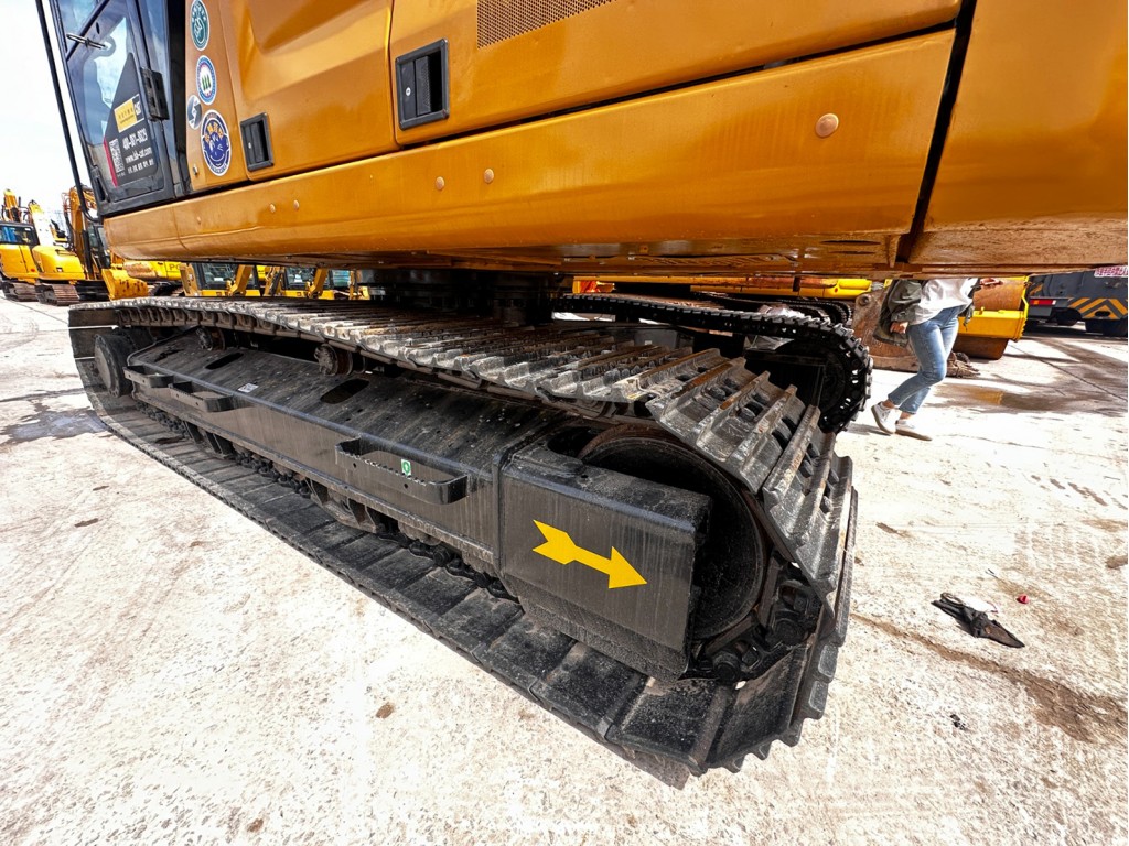 รถแม็คโคร cat 320 มือ สอง