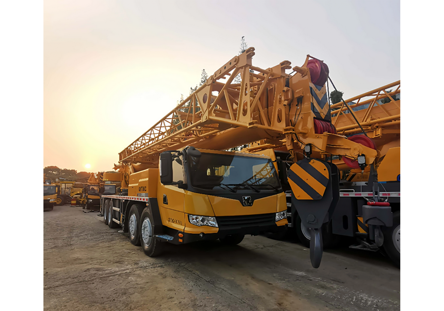 รถเครน 70 TON QY70KC CRANE 70 Ton